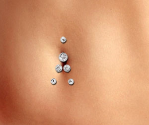 Bauchnabelpiercing-Arten-3-Stueck